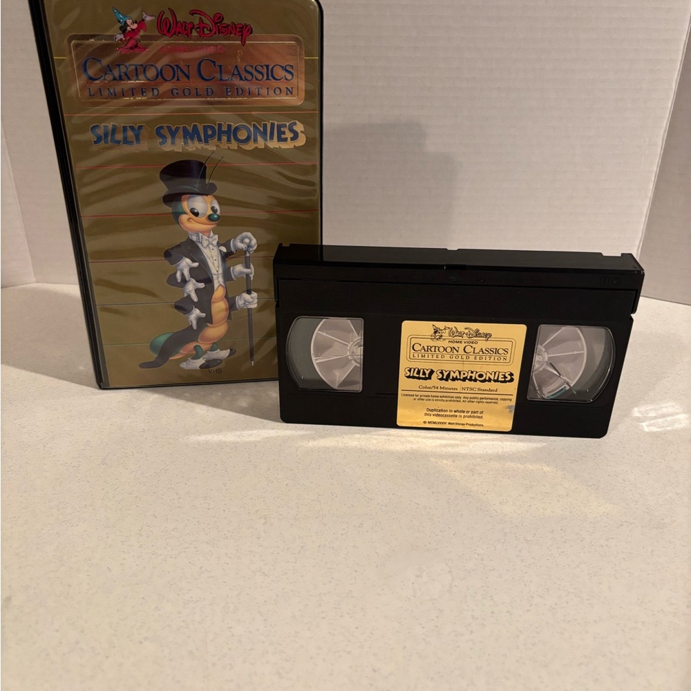 Walt Disney Cartoon Classics Limited Gold Edition VHS - Silly symphonies
